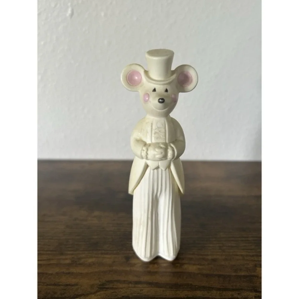 Avon this vintage